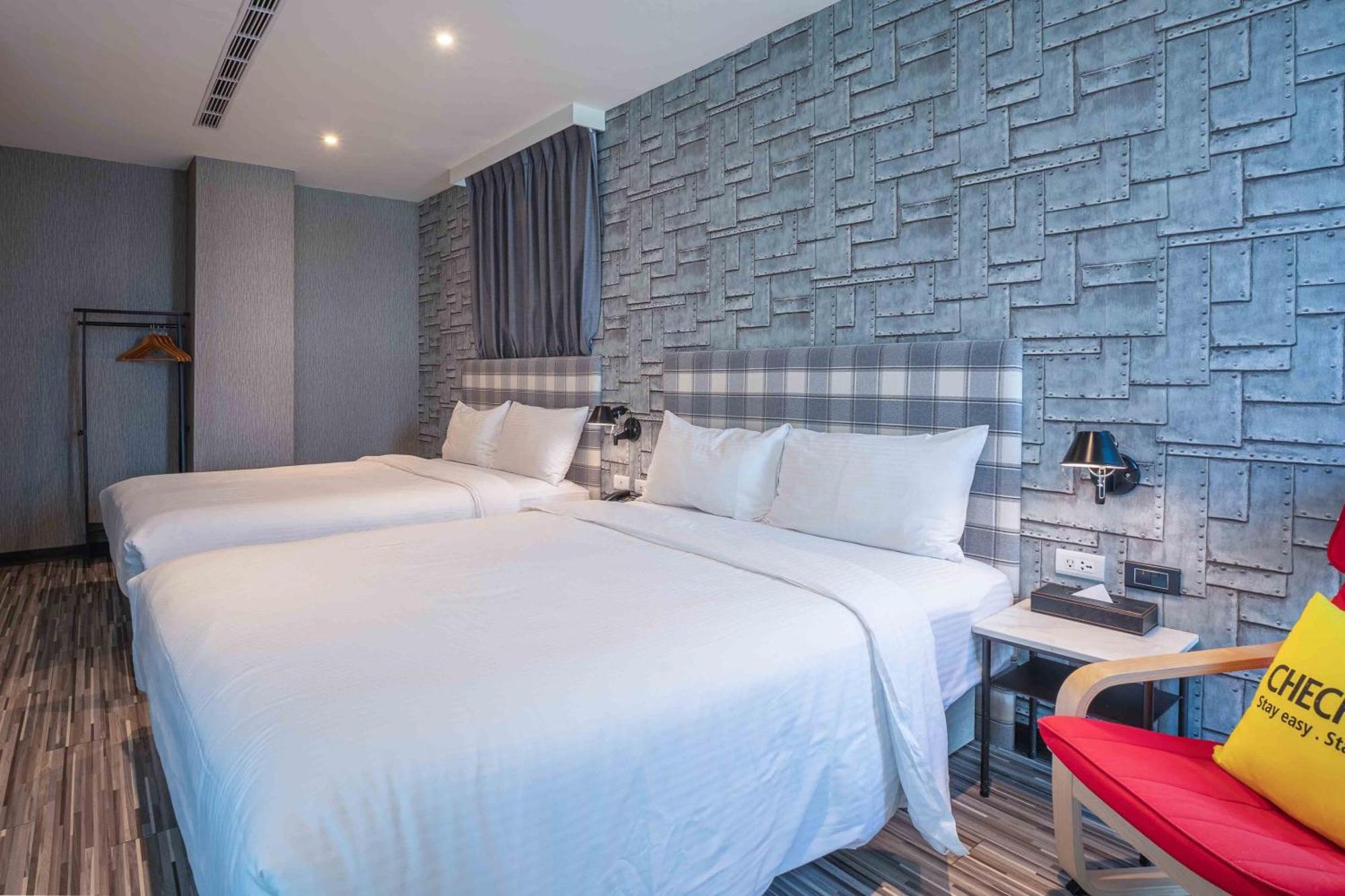 Check Inn Taichung Ziyou מראה חיצוני תמונה